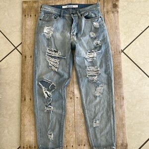 Melville Ripped Distressed Jeans